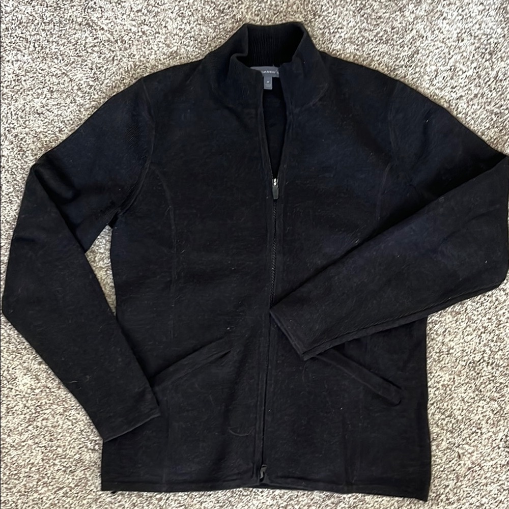 Woman’s Charcoal Sweater